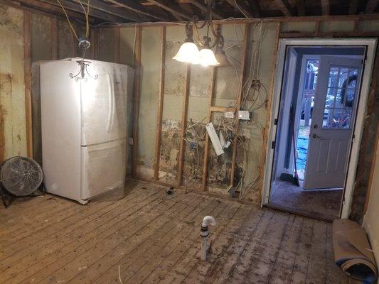 Residential Kitchen Demolition Removal (Post Service)