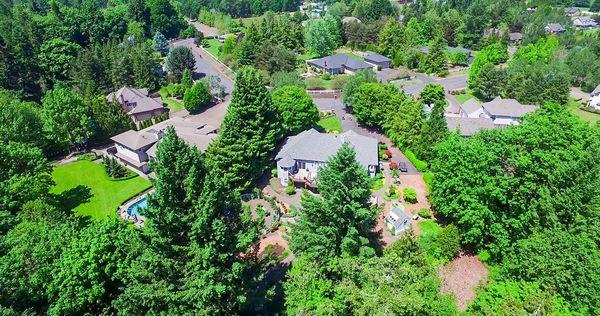 Hidden Meadows - a luxury rural neighborhood in Newberg, Oregon. Each home is situated on a 1+ acre lot.