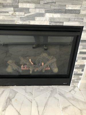 Direct vent gas only fireplace