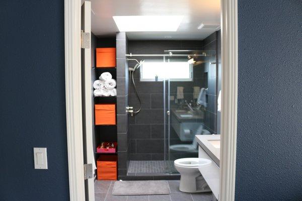 bathroom design and remodel.