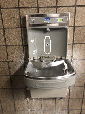 Cool water fountain