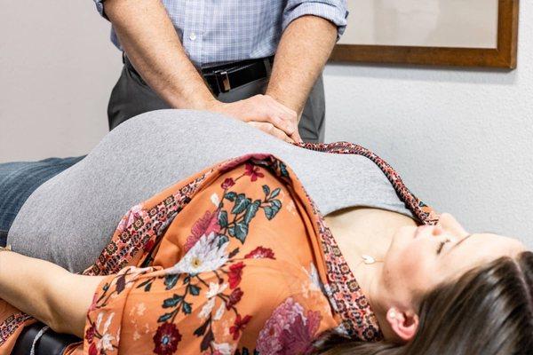 Chiropractic specialist for expecting mothers