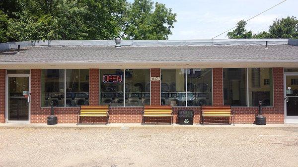 SpinCo Laundromat exterior