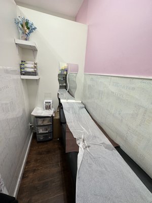 Waxing room