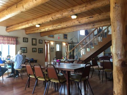 The restaurant area of the lodge.