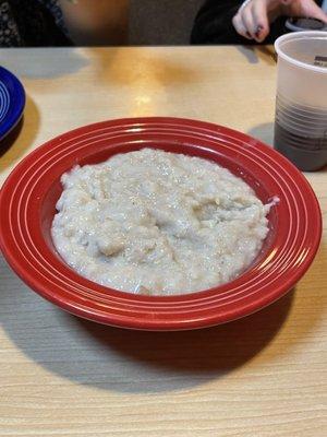 strawberry and chia oatmeal (they forgot the strawberry's and chia)