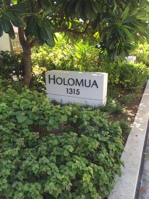 Holomua