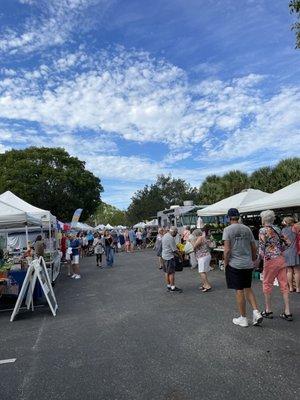 Lakes Park Farmers Market