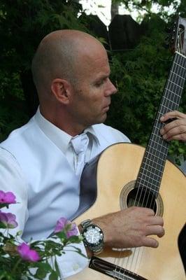 Classical Guitarist Darold Turner