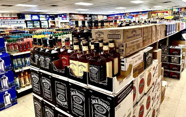 Cream Ridge Country Market & Liquors