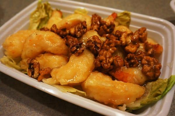 Colossal Shrimp w/ Honey Walnuts