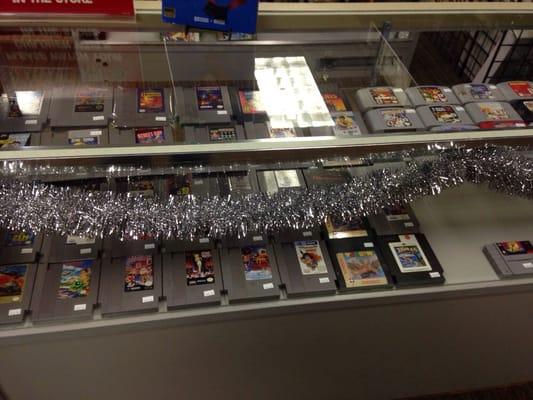 Vintage Regular and Super NES Games