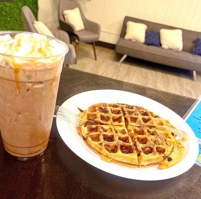 Combo Protein Waffle and iced Latte