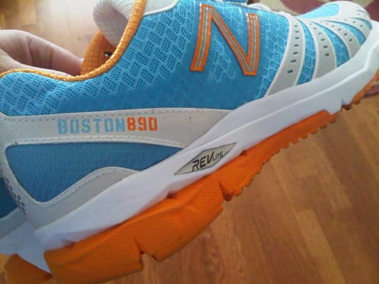 NB 890 Boston limited editions