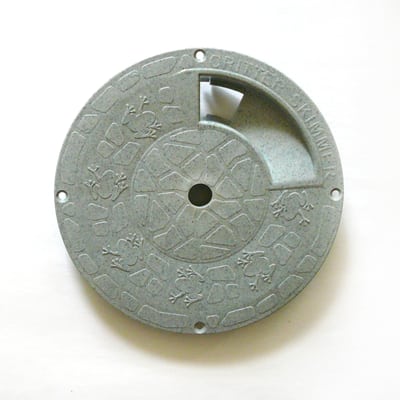 10" Round Gray Critter Skimmer