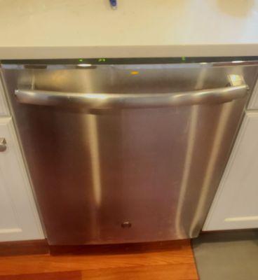 Appliance Magic, LLC came in a timely fashion after scheduling via HomeServe warranty. He was able to fix my GE dishwasher very promptly.