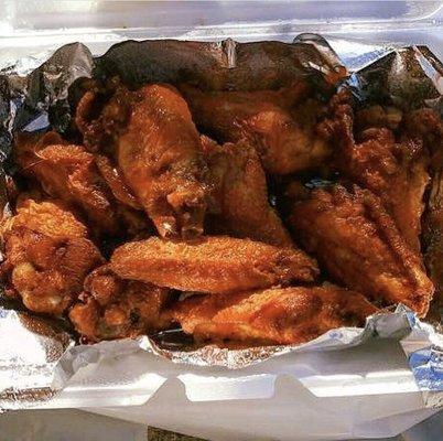 A must try!  Stacy's fried chicken wing can be tossed in 1 of 10 different flavors from Mild to HOT but the Bourbon flavor is my favorite.