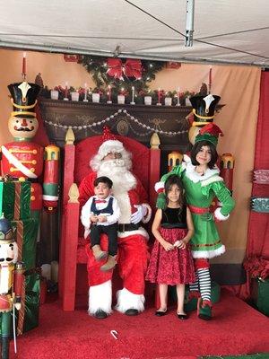 Pictures with Santa - 2016