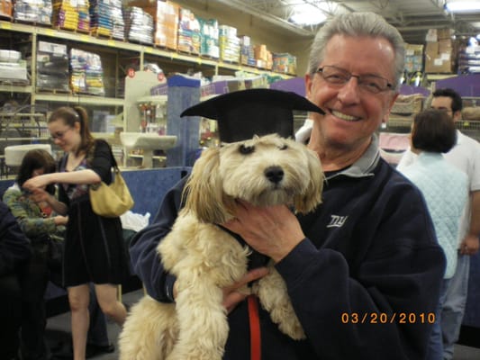 Eli graduating obedience school.