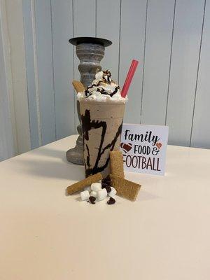 The new S'mores Shake!