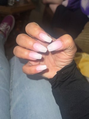 Smh not shaped like coffin nails at all, I will need to make them into almond shape nails now.