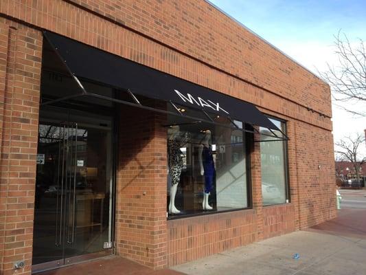 Max Clothing Store