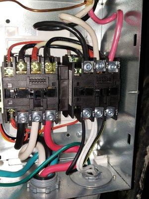 Bad transfer switch. Replaced on the fly!