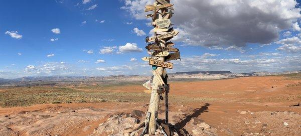 10 mins from #SandHollow sand dunes, #razor riding, #dirt-biking, off-roading, #mountain climbing and beautiful sight seeing