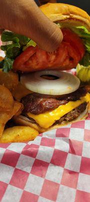 Bacon Cheeseburger