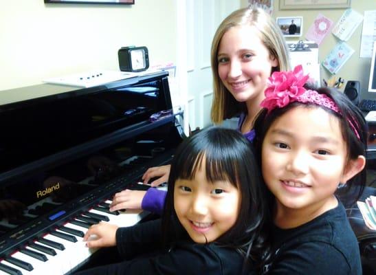 Ms. Barb's piano students during a lesson at GLSM!