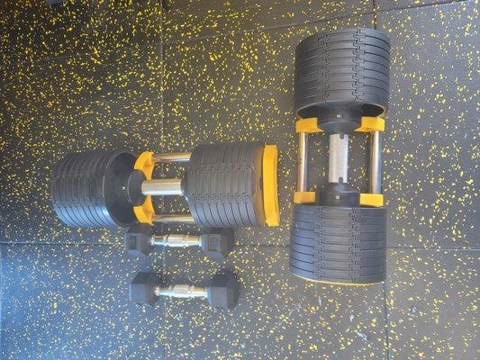 adjustable dumbells