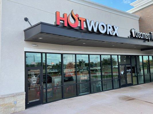 HOTWORX - Sugar Land, TX - HWY 90A