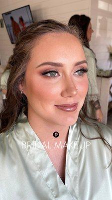 Bridal airbrush makeup