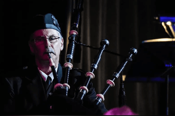 Professional Bagpiper