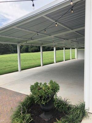 Side covered patio