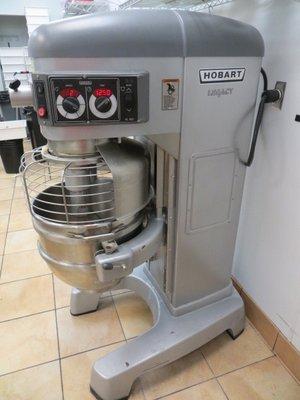 Hobart Legacy 60-Qt Dough Mixer