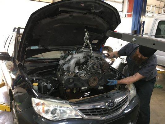 Engine repair and replacement in Elizabeth Pa