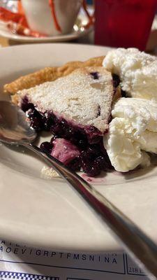 Blueberry pie tasted like home...  yummmm