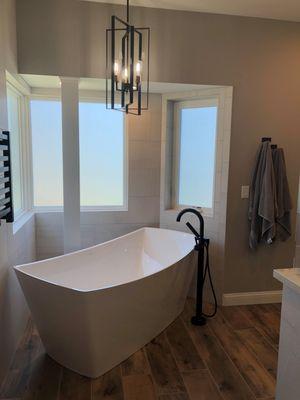 Master Bath Tub