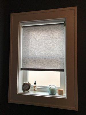 Textured slate grey shade in the bathroom