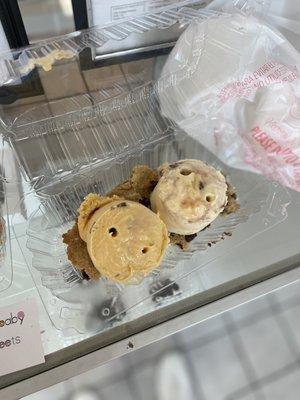 Chocolate chip cookies topped with Pecan praline, and butter pecan ice cream