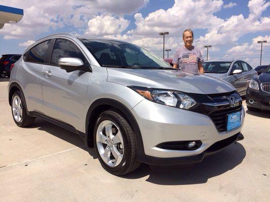 Leon Hartter of Midland, Texas purchased his 2016 HONDA HR-V EX-L w/ Navigation from Wil Steinle, and LOVES the deal....