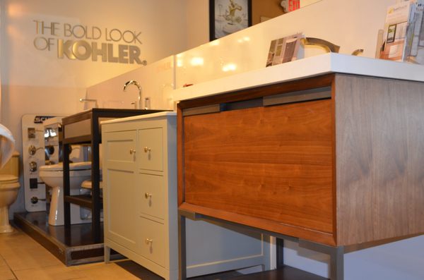 Freeport, NY showroom - vanities