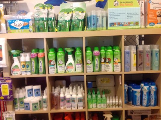 Large Selection of NATURAL shampoos, ear/eye wipes, etc.