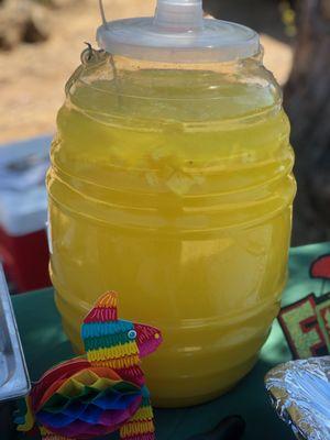 Agua fresca de pina