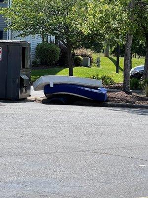 Curbside mattress pickup