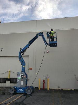 A quarterly or annual Building wash will keep your building looking brand new!