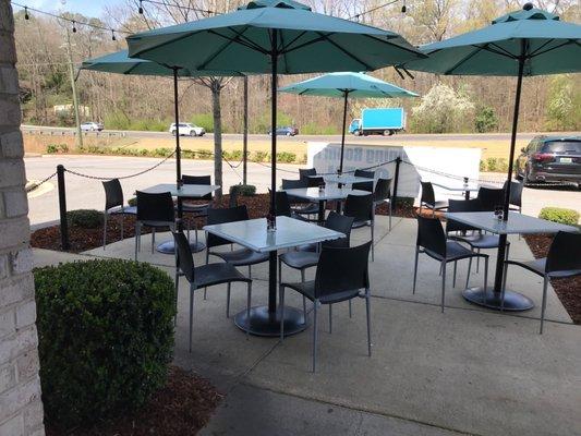 Patio area for outside sitting area to enjoy your meal. Especially on such a beautiful day.