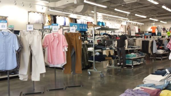 Old Navy at the Mebane Premium Outlet