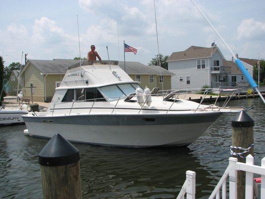 Docking at moms